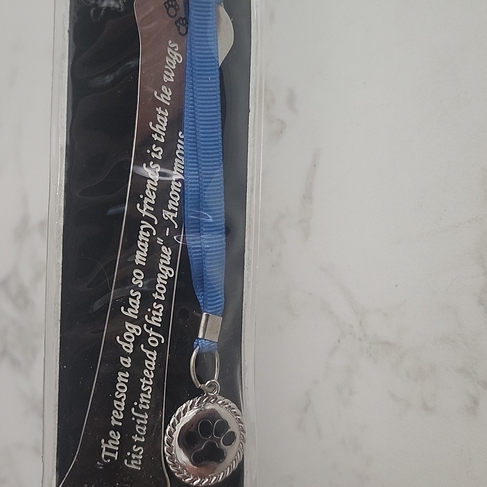 Dog Bone Bookmarker - Picture 2 of 5
